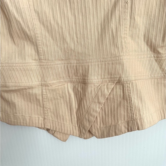 Coldwater Creek Jacket Blazer Women’s Size 10 Beige Button GUC - Picture 9 of 9